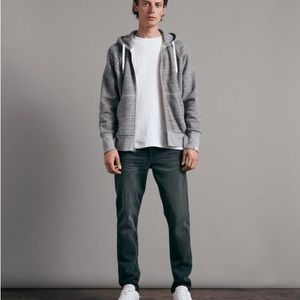 Rag & Bone | Fit 2 - Kain
Slim Fit Black Loopback Jean